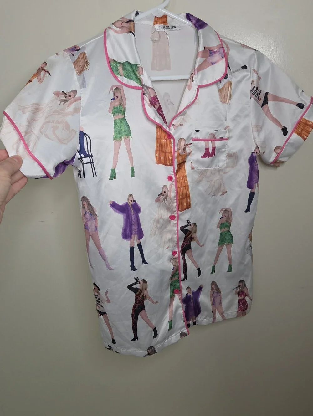 🎉 5/$25 Girls Sheshow Taylor Swift Pajama Top Sz XL